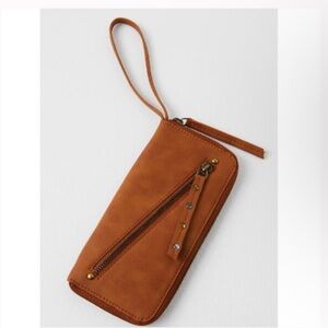 Free People Zip Around Vegan Leather Wristlet Wallet Caramel/Brown / NWT